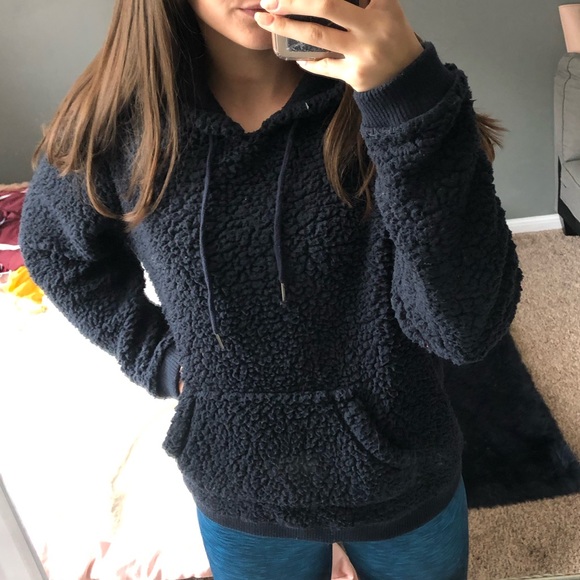 Fuzzy sweatshirt - Picture 2 of 4